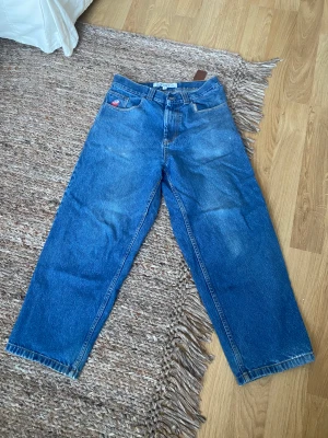 Polar skate go Big boy - Säljer mina big boys från polar. De är storlek S och rena och fina. Men de har en sömn som har gott upp vid låret.