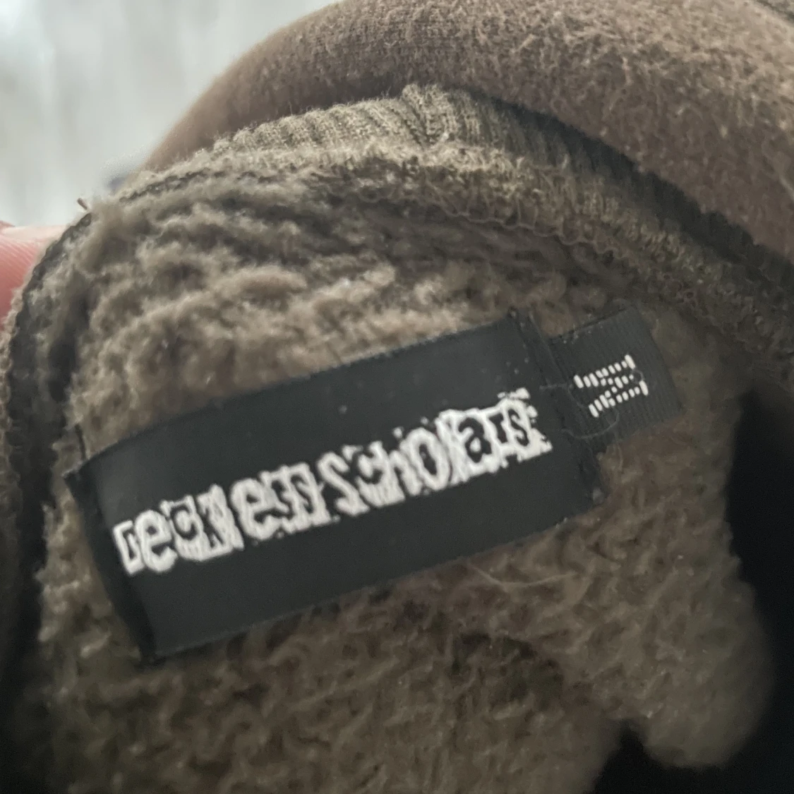  Reckless Scholars Hoodie i storlek M  - 91