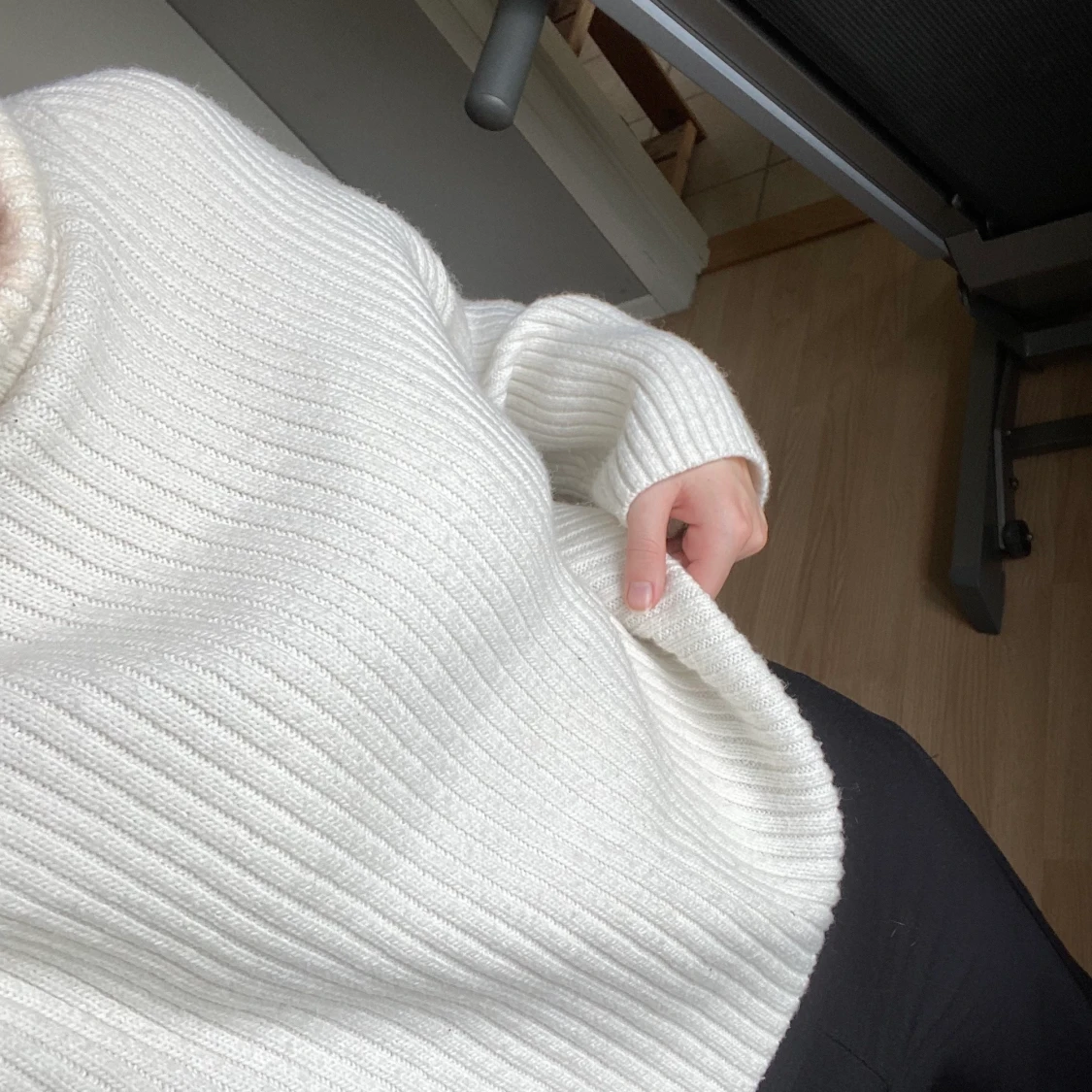 Super mysig stickad polotröja!! 