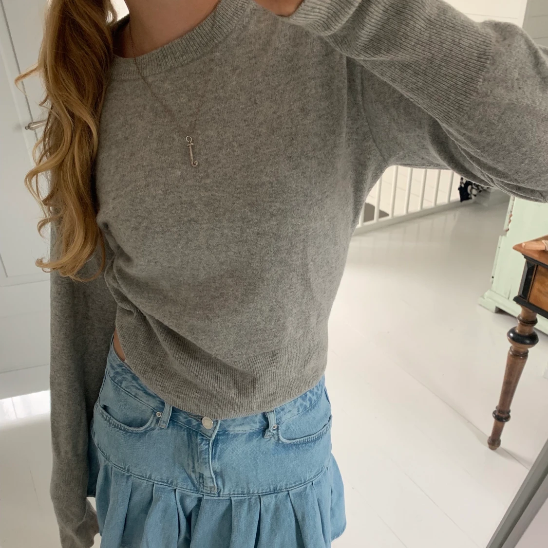 Grå cashmeretröja - 90