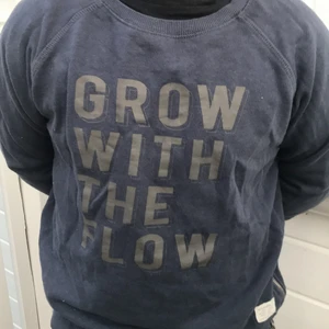 💙💙 - Jag säljer min sons huvtröja