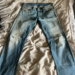 Diesel jeans - Ljuss diesel jeans i bra skick. Storlek 30/32. 