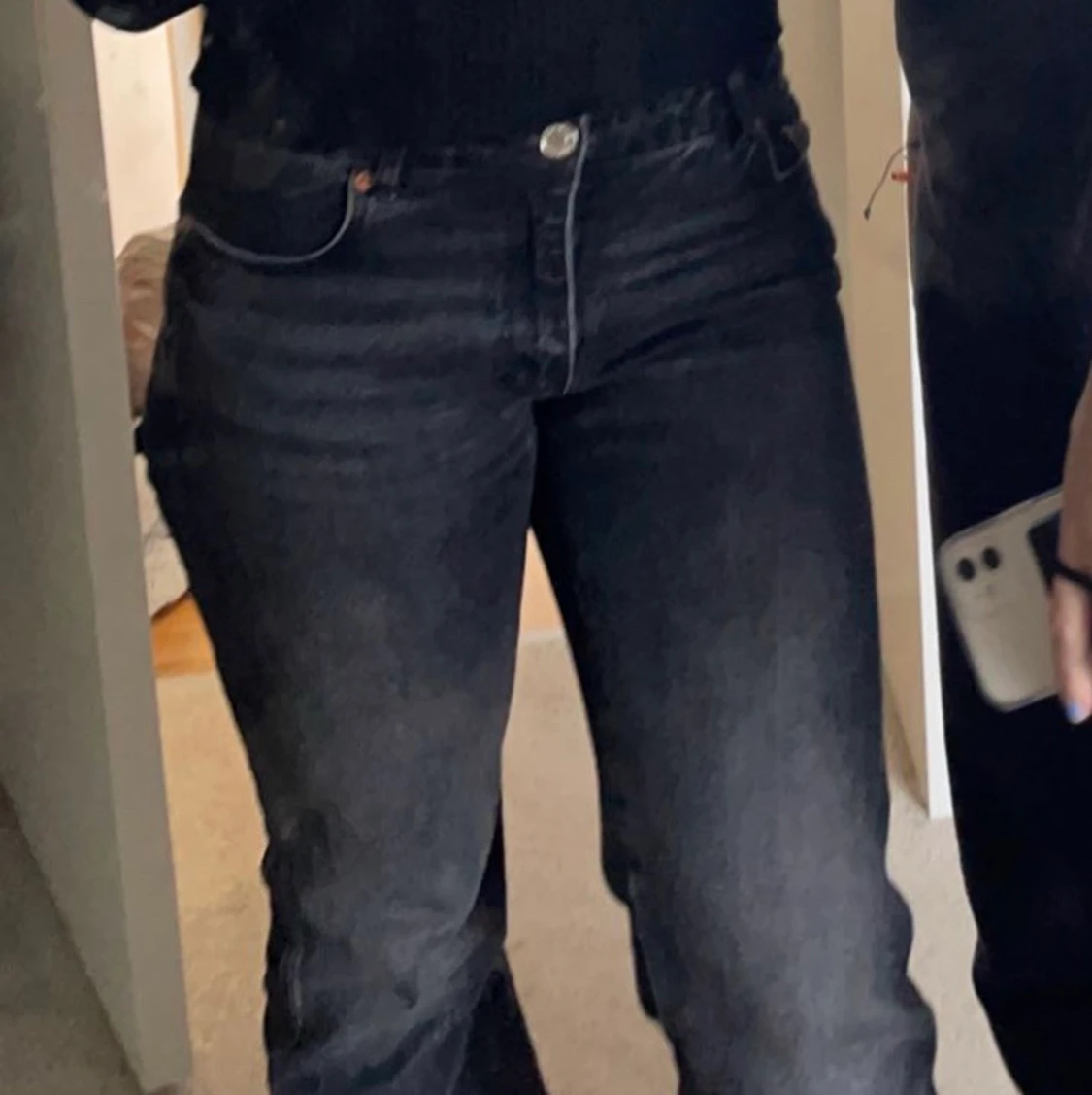 Mörkgråa jeans - 91