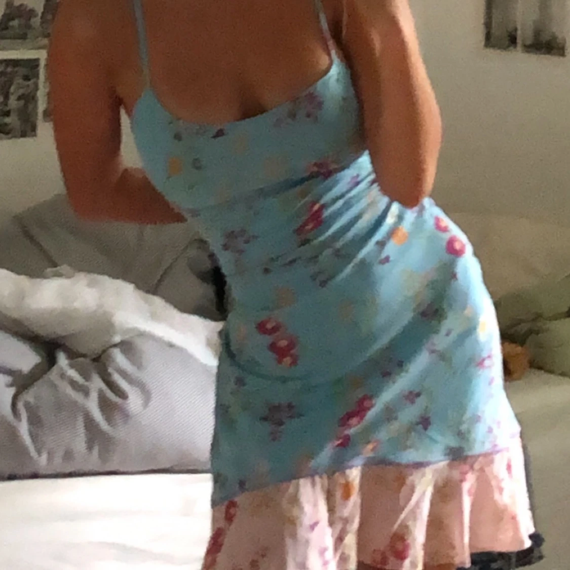 Blommig klänning - 91