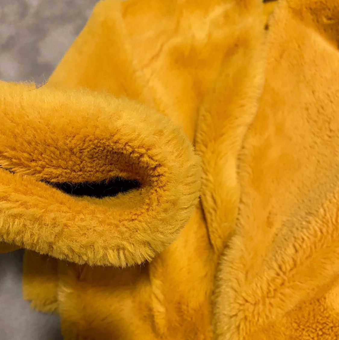 Gul pälsjacka  - 90