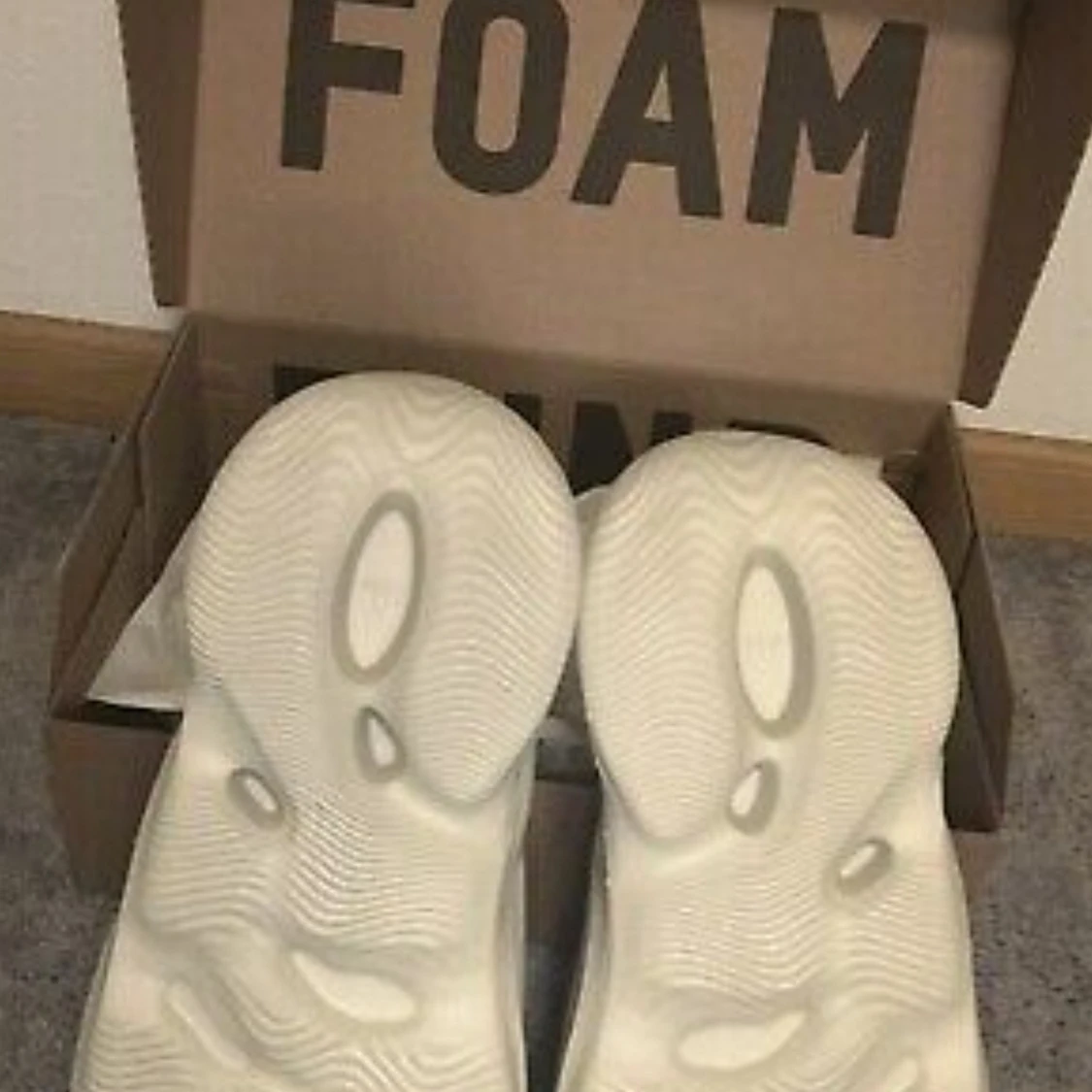 Foam runner yezzy  - 91