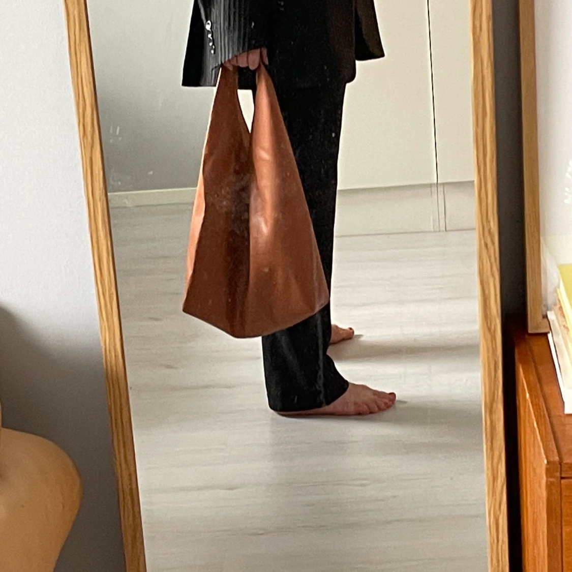 Väska skinnimitation 