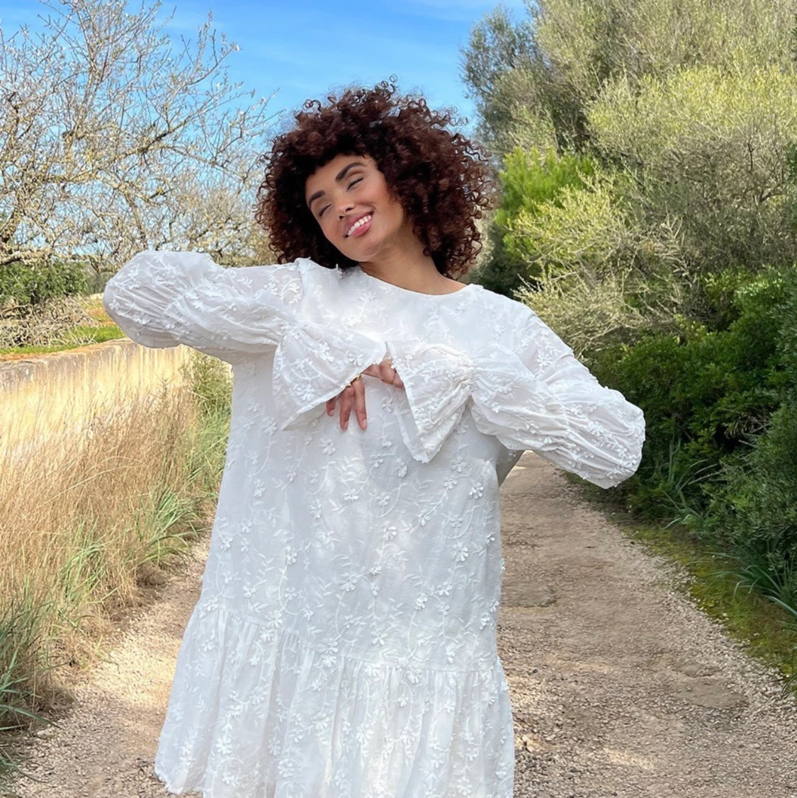 Slutsåld studentklänning!!! - 90