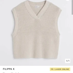 Väst Filippa K// storlek S - Filippa K ny kollektion , använd en gång. 
