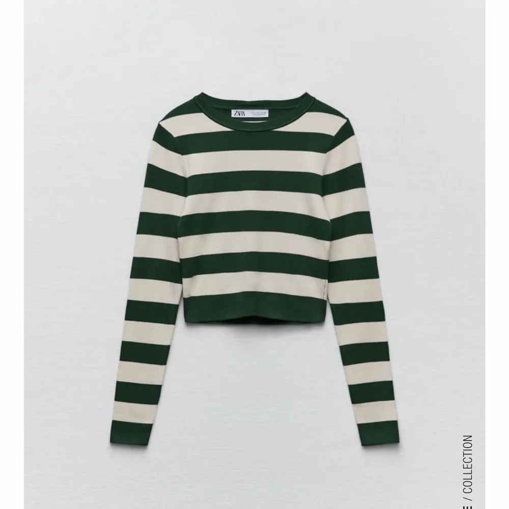 En randig tröja från Zara!!🤩 Tröjan är superbekväm men tyvärr bara kommit till användning två gånger. Tröjor & Koftor.