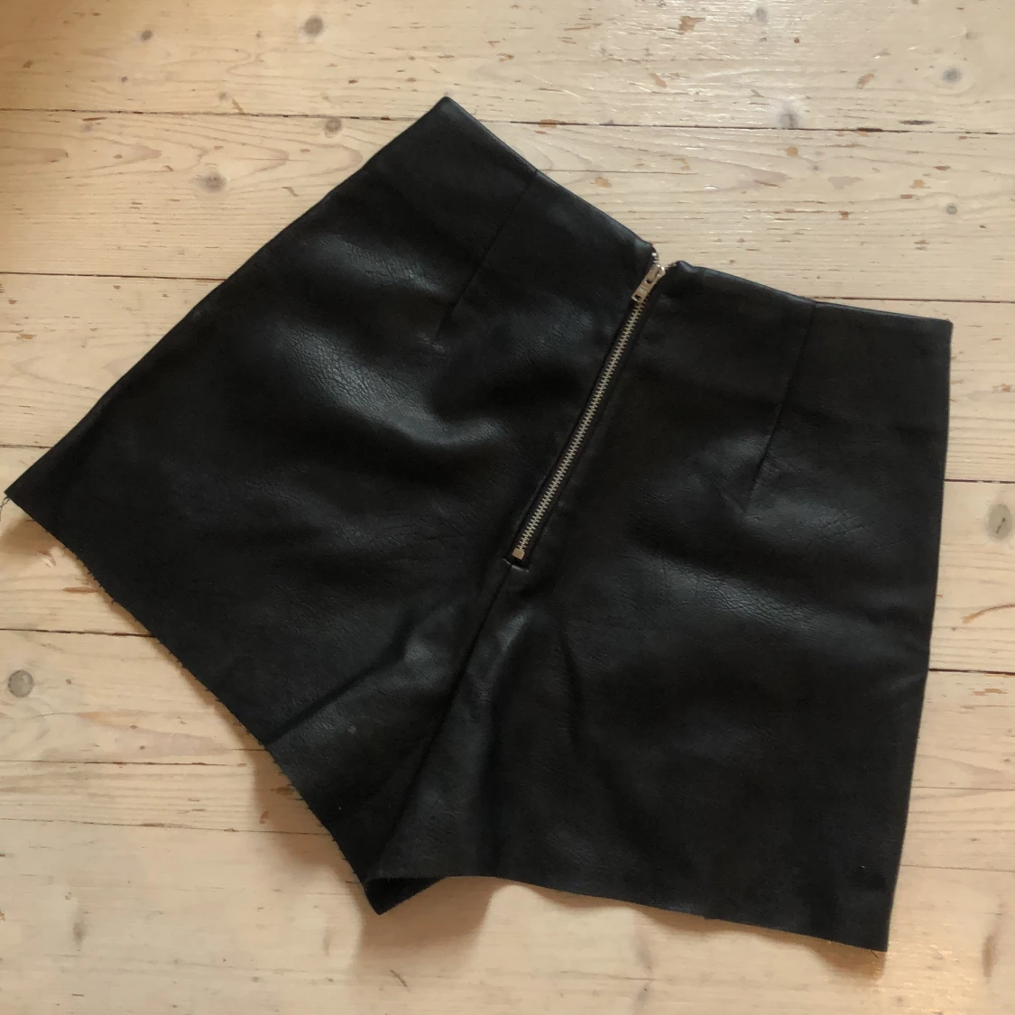 Shorts i skinnimitation i strl xs