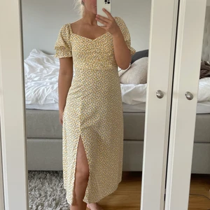 Sommarklänning  - Superfin sommarklänning, perfekt till midsommar❤️‍🔥