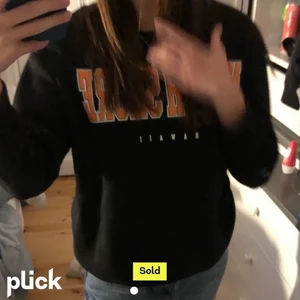 Collegetröja  - Collegetröja från shein i strl S/M❤kom privat för mera bilder elr frågor(bild lånad från förra ägaren)