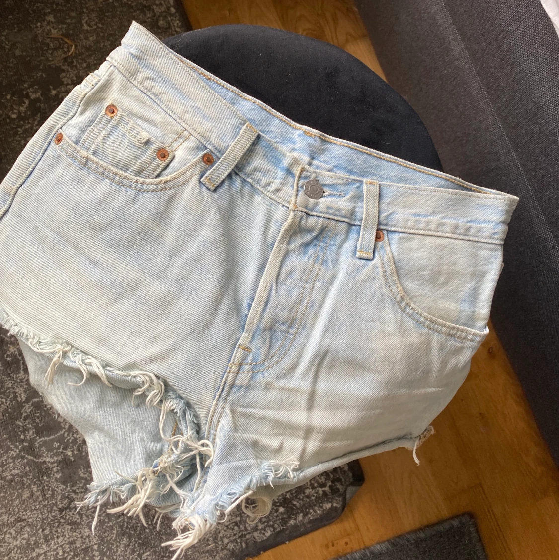 Levis shorts - 90