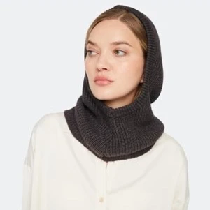 Balaclava från bikbok - använd av mig typ 2 gånger.