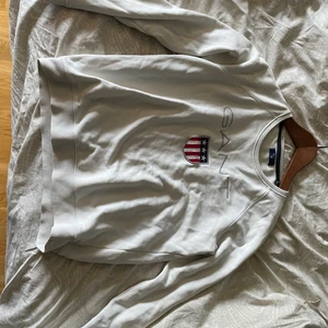 Gant tröja - Är i använt men fint skick💕☺️