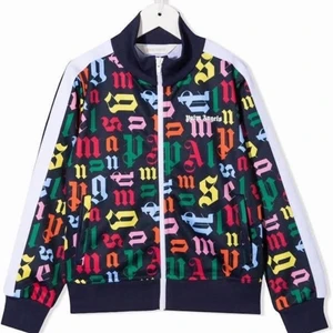 Palm angels tröja strl 12Y - Palm angels tröja i nyskick för 2000kr (äkta) nypris 3000 dm för fler bilder 