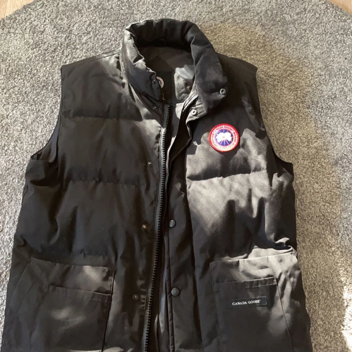 Canada goose & moncler  - 90