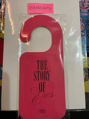 Seventeen kpop - Seventeen 2023 Season’s Greetings Officiall merch -Bought from Cokodive 