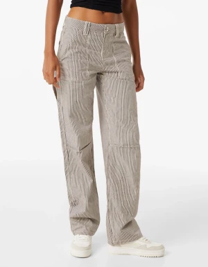 Randiga cargos  - Randiga Cargos i stl 34, helt nya och aldrig använda💗250+frakt