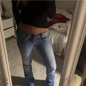 Snygga lågmidjade g-star jeans