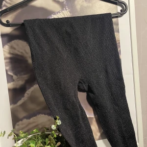 Glittery leggings from Zara  - Glittery leggings for those boots 🥰  Never worn in new condition 🫶 Payer stands for shipping 