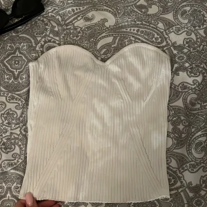 Topp - Populärt linne från ginatricot 💓