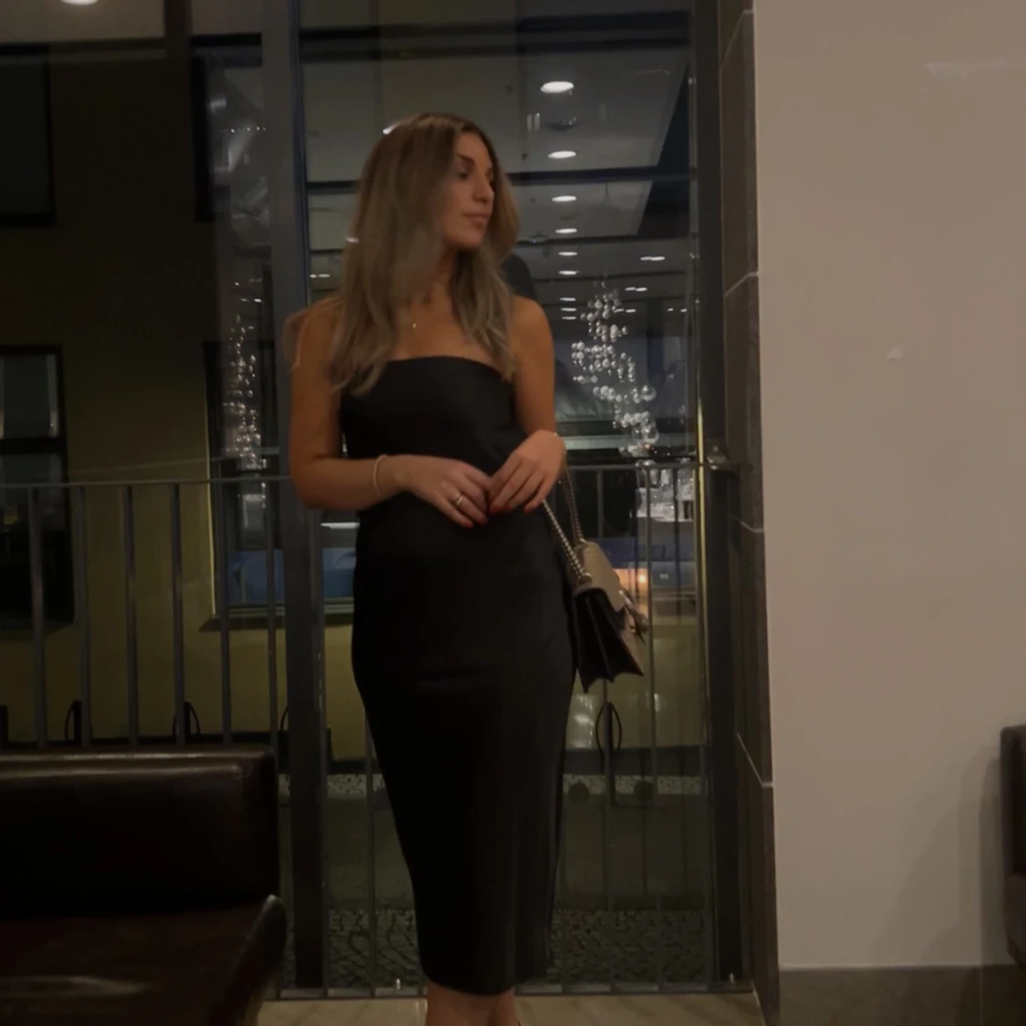 SATIN KLÄNNING  - 90