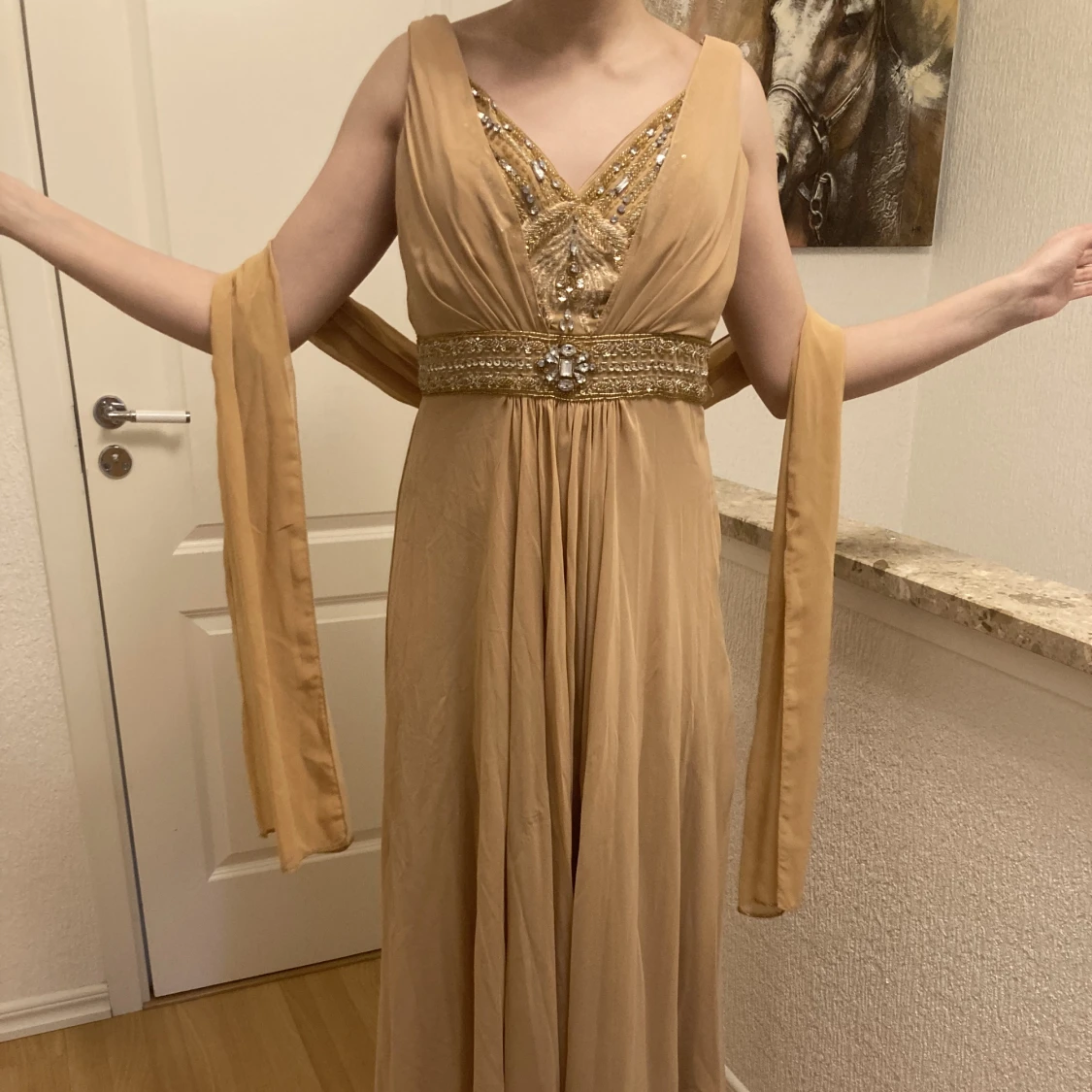 Långklänning i beige - 90