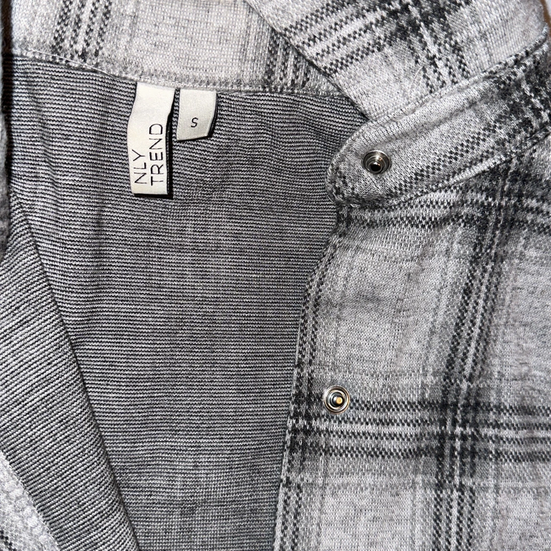 Skjorta i mjukt material  - 90