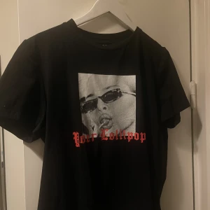 T-shirt - Från SHEIN 