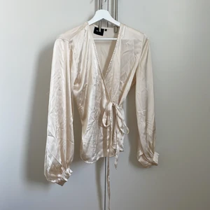 Blus strl 38 - Blus strl 38