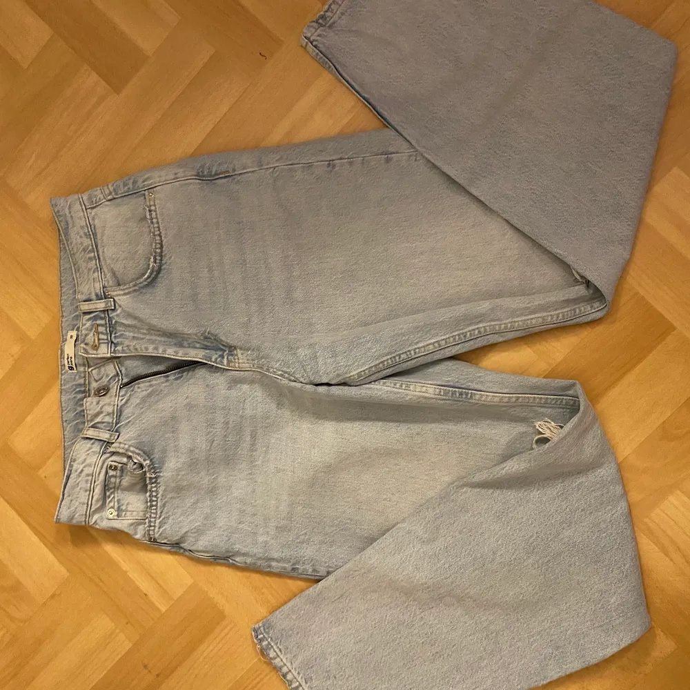 Jeans från ginatricot . Jeans & Byxor.