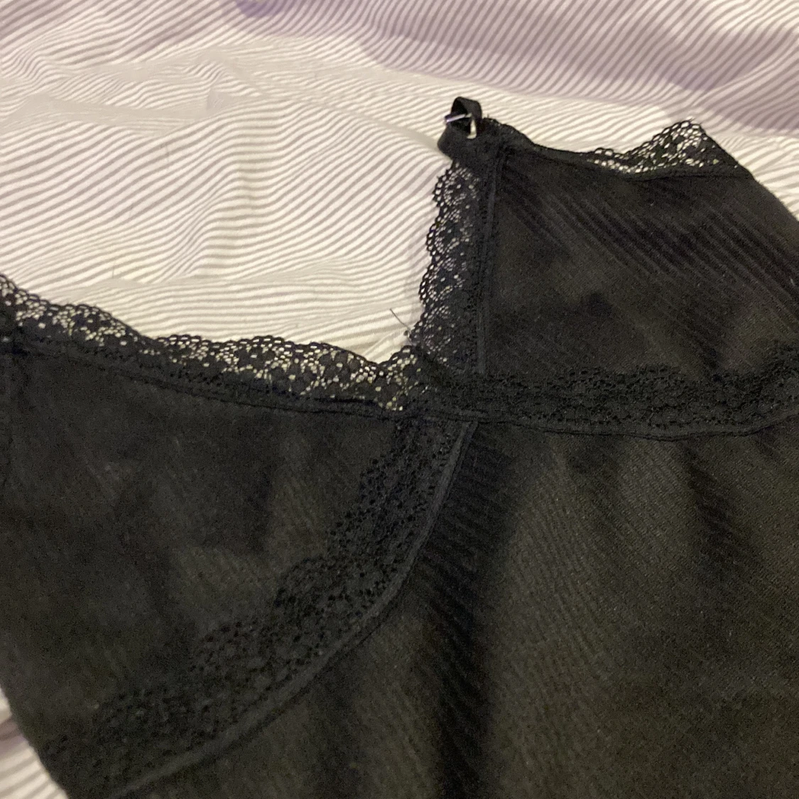 Tröja med spets - 90