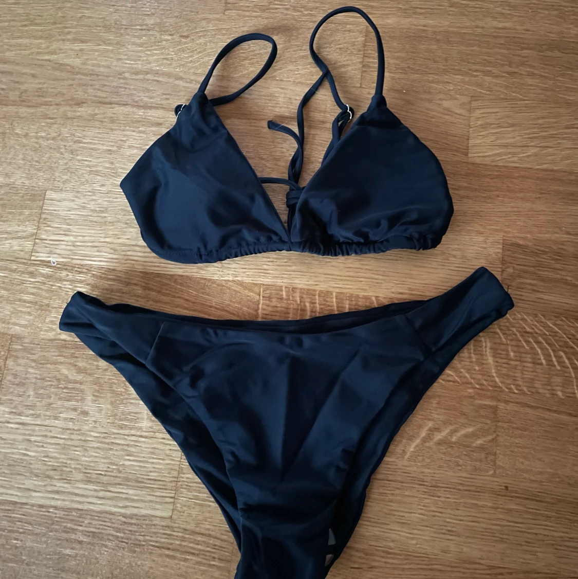 Svart bikini