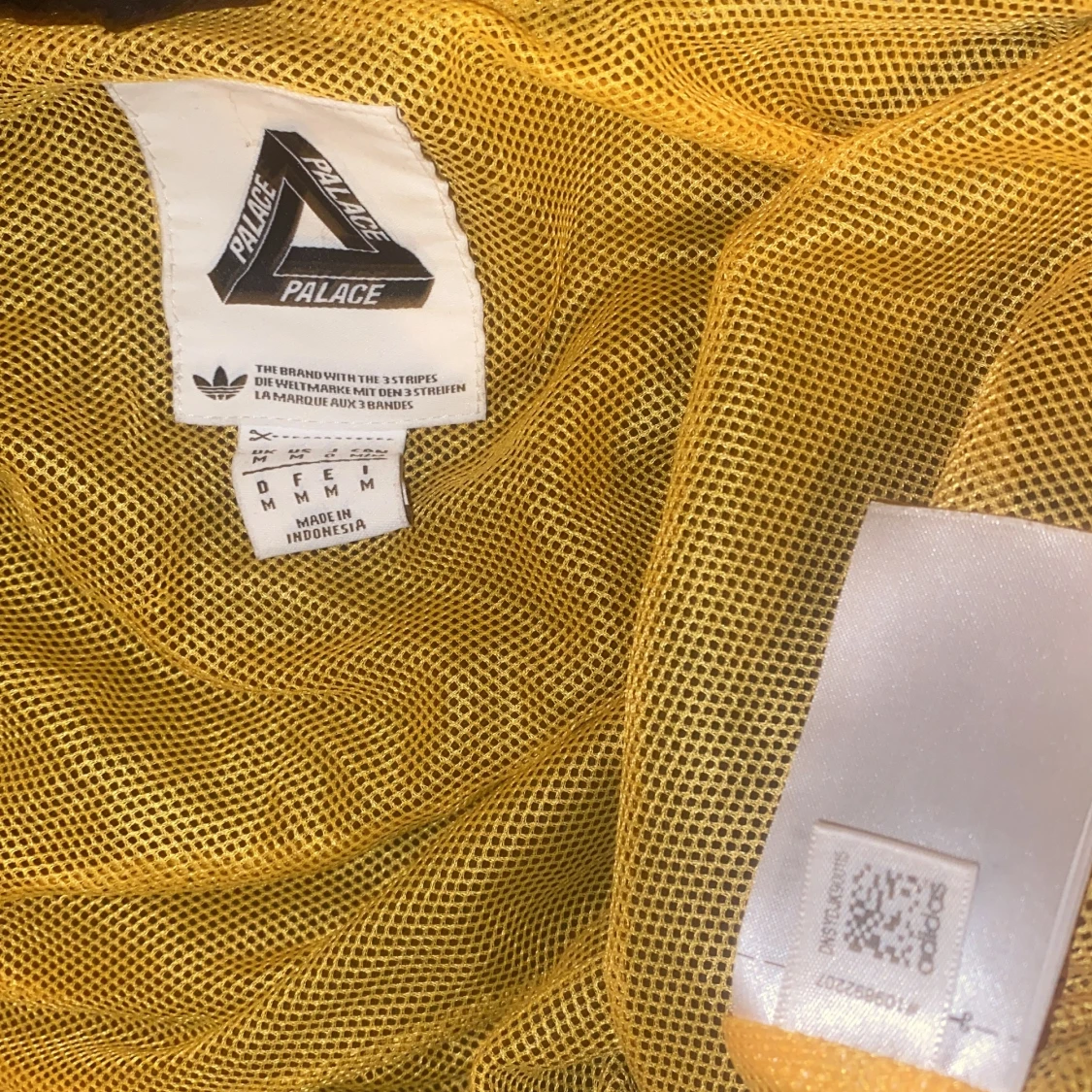 Äkta Adidas x palace jacka i bra skick! - 91