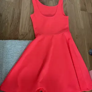 Rosa klänning från HM 