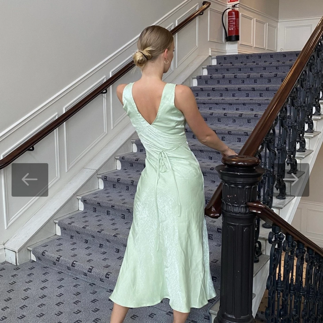 Helt oanvänd jättefin klänning (prislapp kvar)