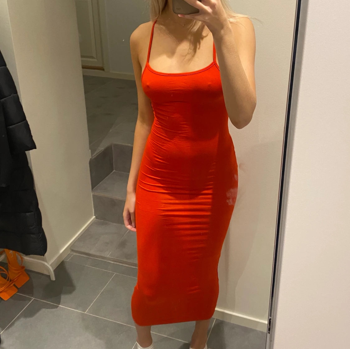 Röd klänning - 90