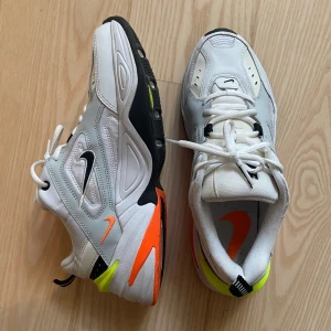 Nike M2K Tekno - Nike M2K Tekno i bra skick. Frakt ingår i priset!