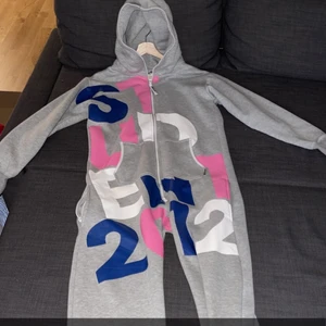 Helt ny Onepize  - Helt ny Onepize i storlek M 100kr+ frakt