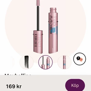 Sky high  - Säljer min sky high mascara som är vatten fast. Jag köpte för 120kr på hm för ett tag sen den är använd någea gånger som man kan se men den är fortfarande i bra skick! köparen står för frakten 💕📦 FORTSÄTT ATT BUDA!! Kan komma överens vid bra pris💋