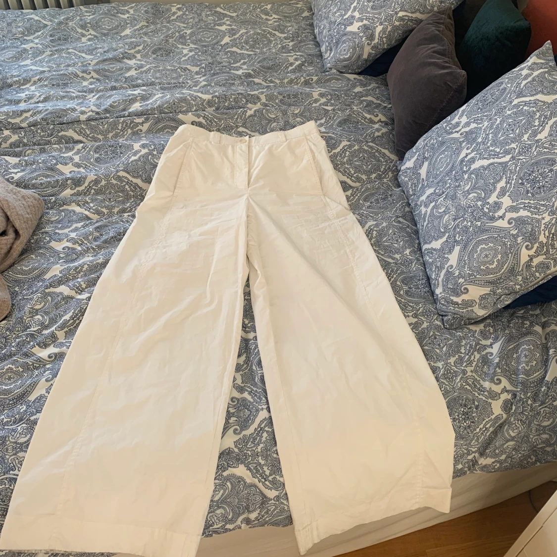 Vita linnebyxor  - 90