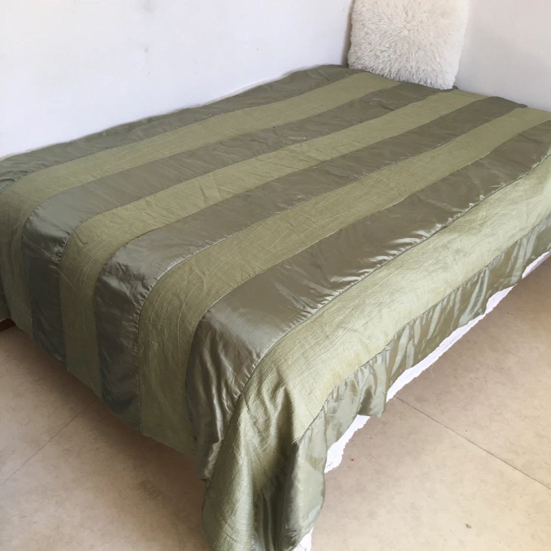 Överkast för säng 
