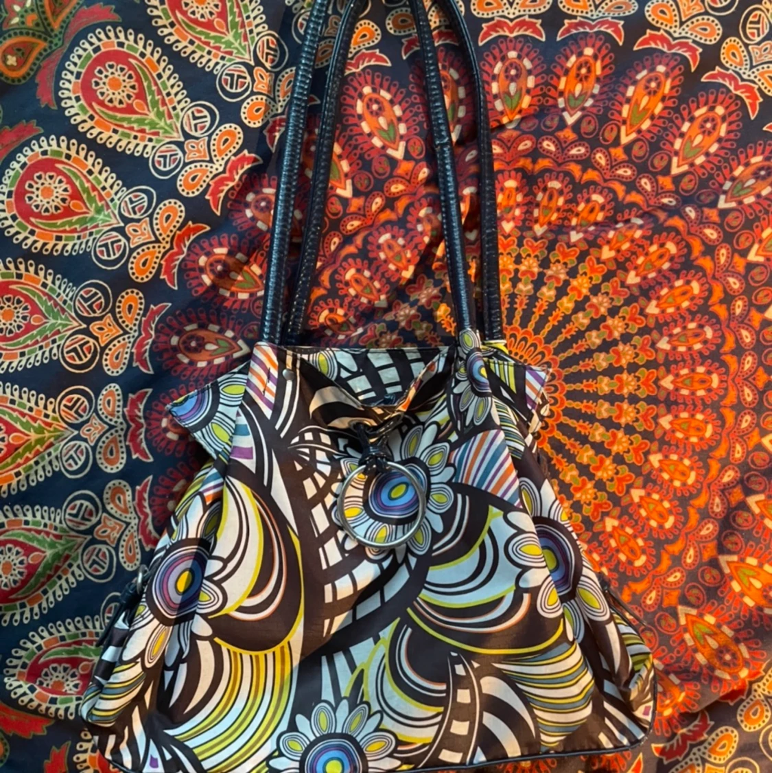 Fin mönstrad väska - 90
