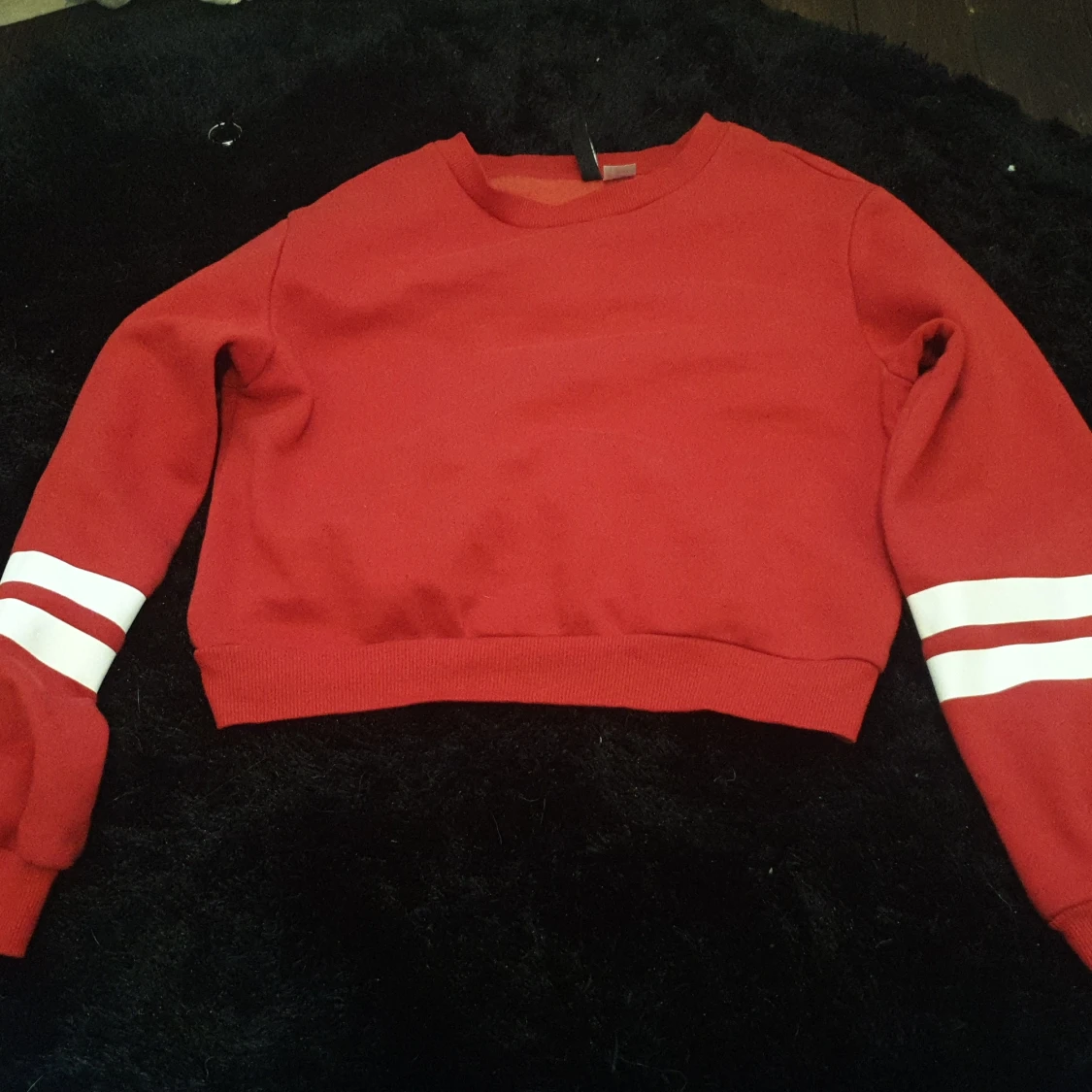 Röd tröja, strl: XS (stor i storleken)