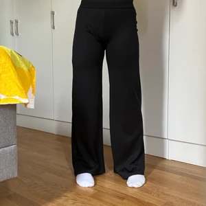 Vida byxor, Lager 157  - Vida byxor från Lager 157. Använd ett fåtal gånger, stl.XS