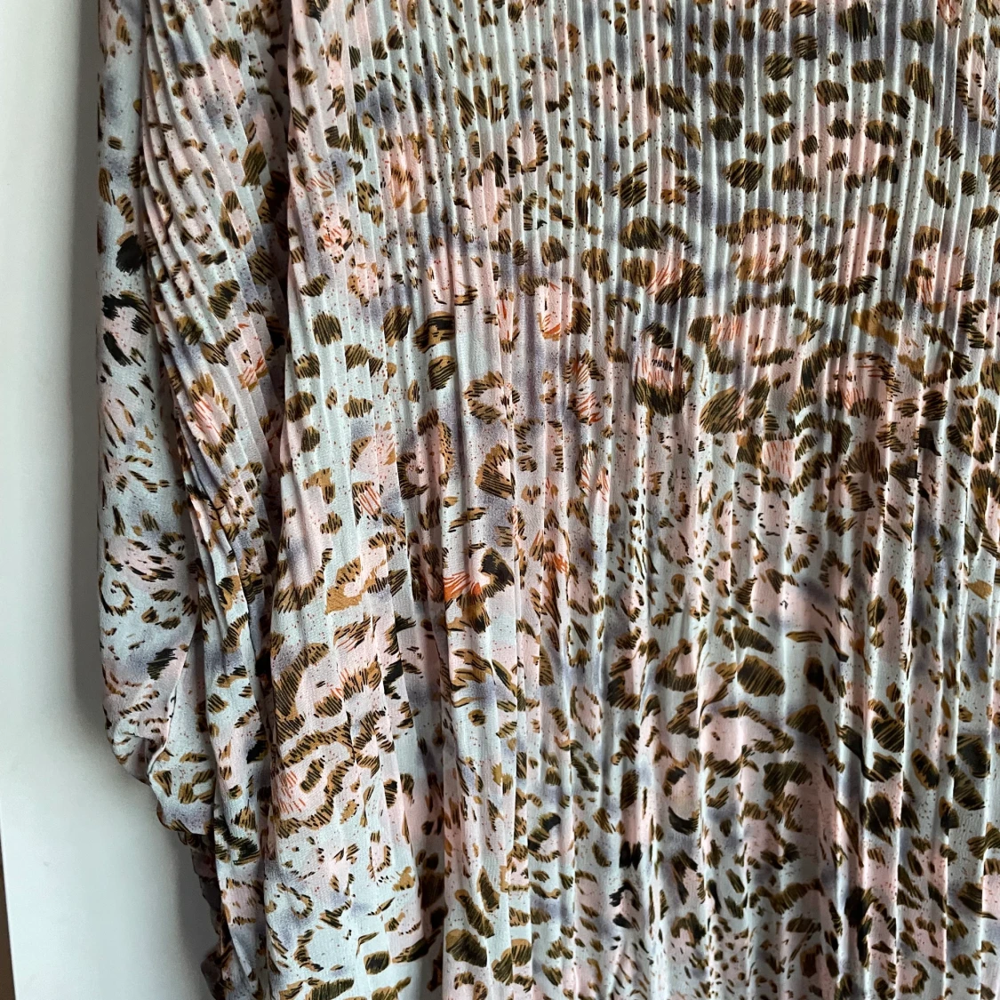 Mönstrad klänning - 91