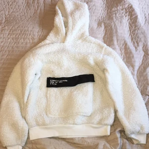 😮‍💨Fluffig hoodie😮‍💨 - Mysig skön varm fluffig för barn 10-12 size 146-152 för killar