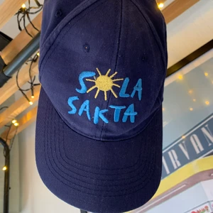 Cool keps 😎 - Cool keps från ica som skyddar mot solen 😎